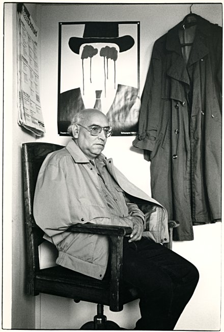 photo portrait of chilean playwright Juan Radrigan Rojas