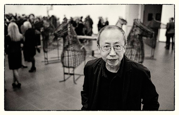 HUANG Yong Ping Portraits